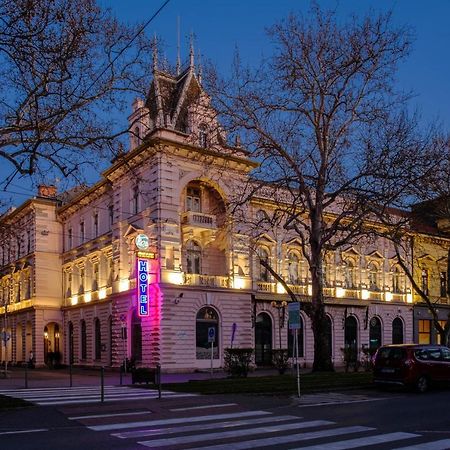 Tisza Hotel Szeged Bagian luar foto