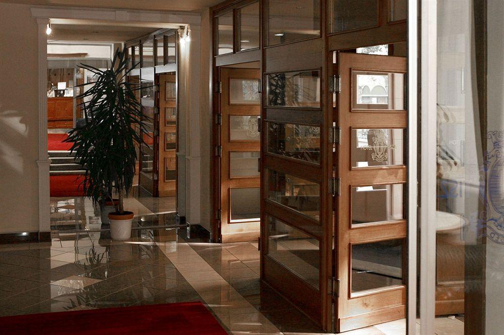 Tisza Hotel Szeged Bagian luar foto