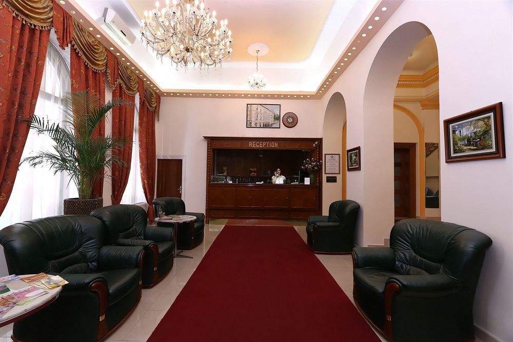 Tisza Hotel Szeged Bagian luar foto
