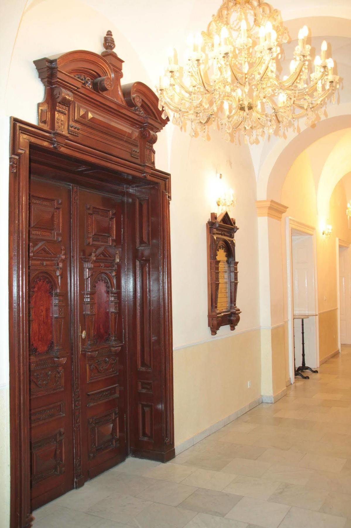 Tisza Hotel Szeged Bagian luar foto