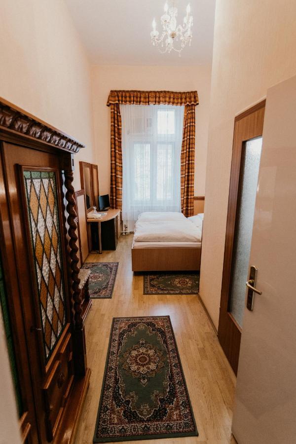 Tisza Hotel Szeged Bagian luar foto